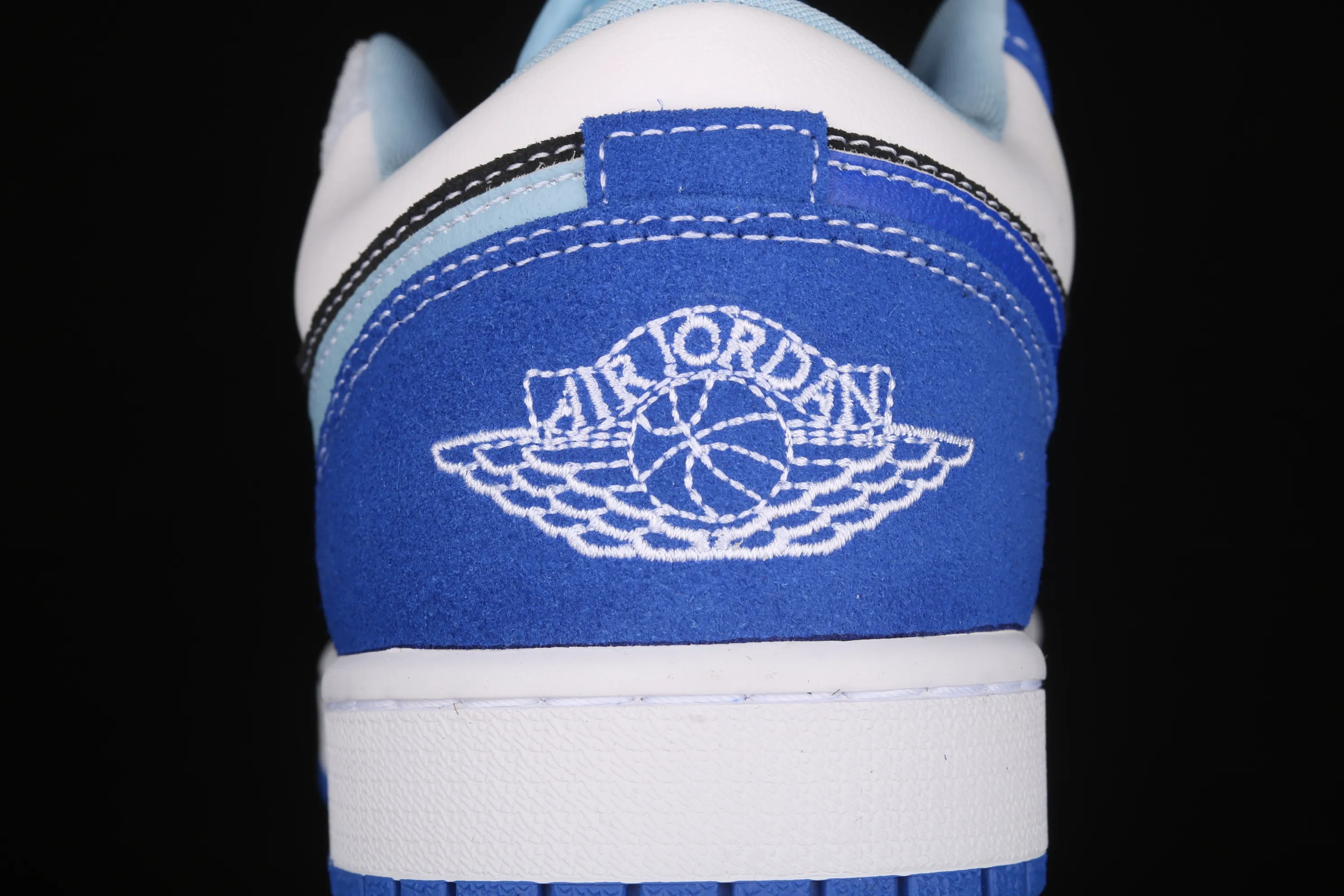 All categories Air Jordan Jordan series basketball shoes Air Jordan 1 Low Air Jordan 1 Low AJ1 Joe 1 low-top cultural and leisure sports sneakers DH0206-400